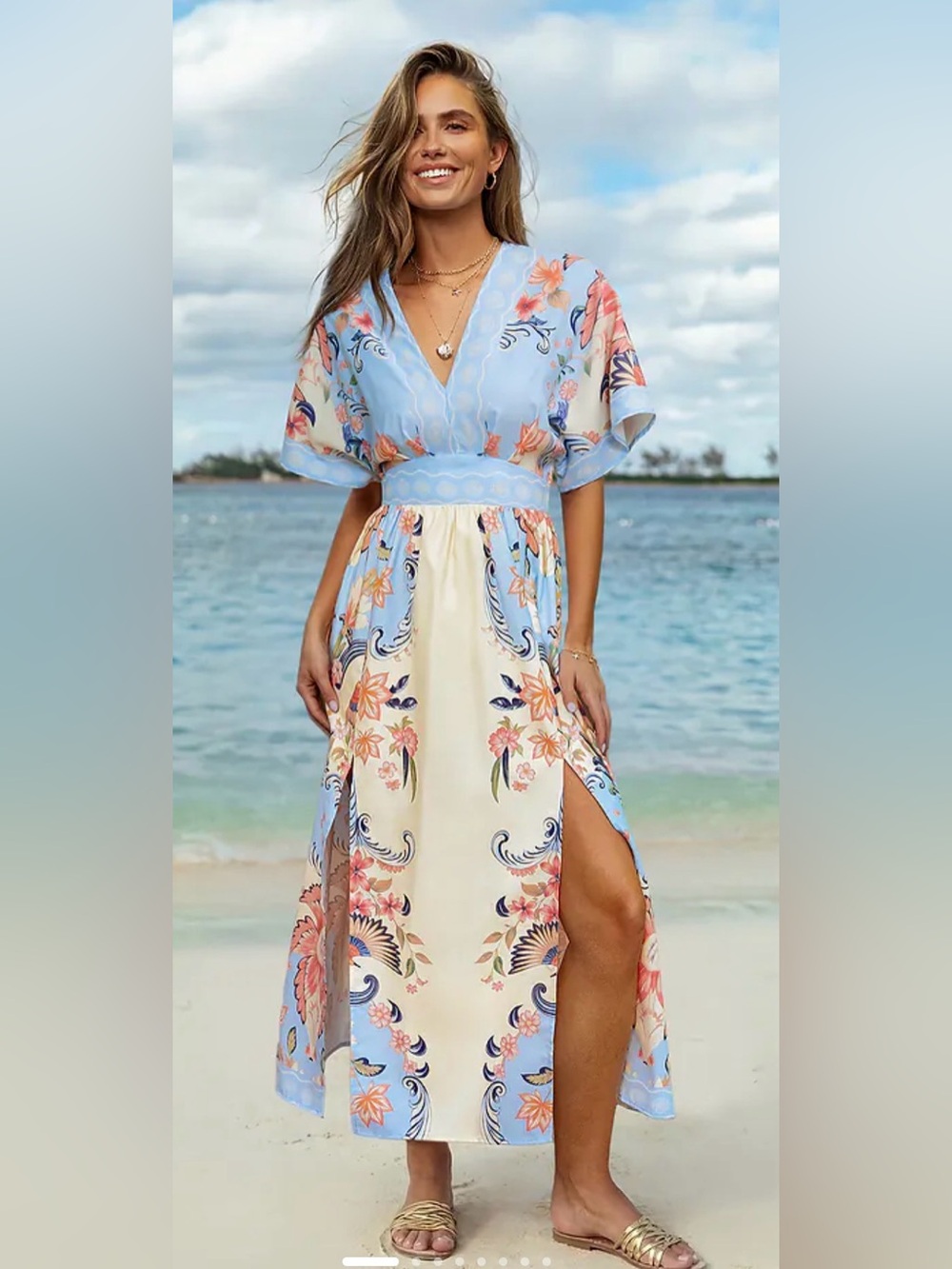 Cupshe Light Blue and Cream Floral V-Neck Maxi Dress